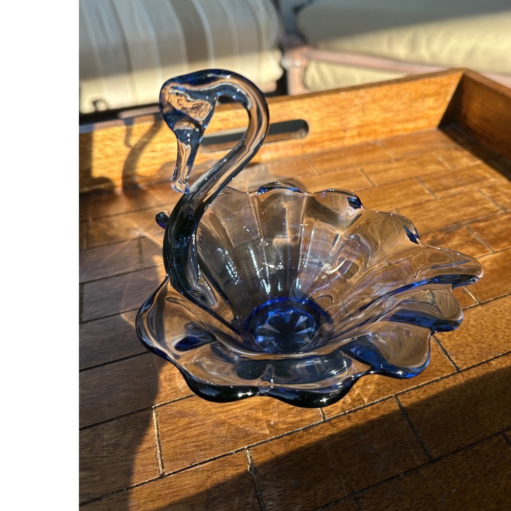 Vintage Cobalt Blue Art Glass Swan Bowl Scalloped Edge Candy Dish CenterpieceEUC